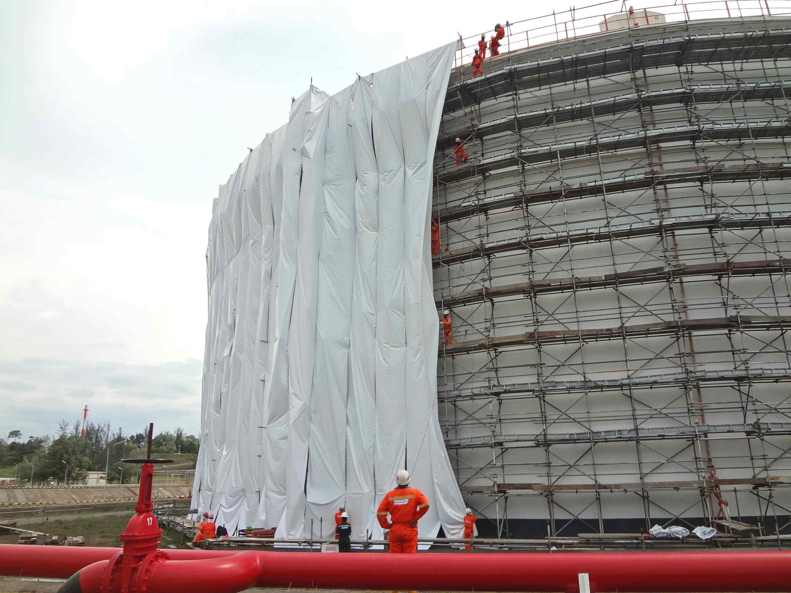 Tank Maintenance & Repair Image